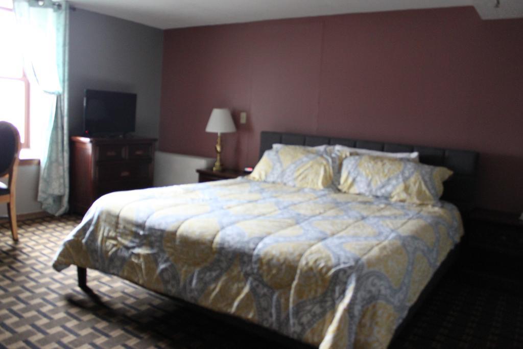 Historic Calumet Inn Pipestone Kültér fotó